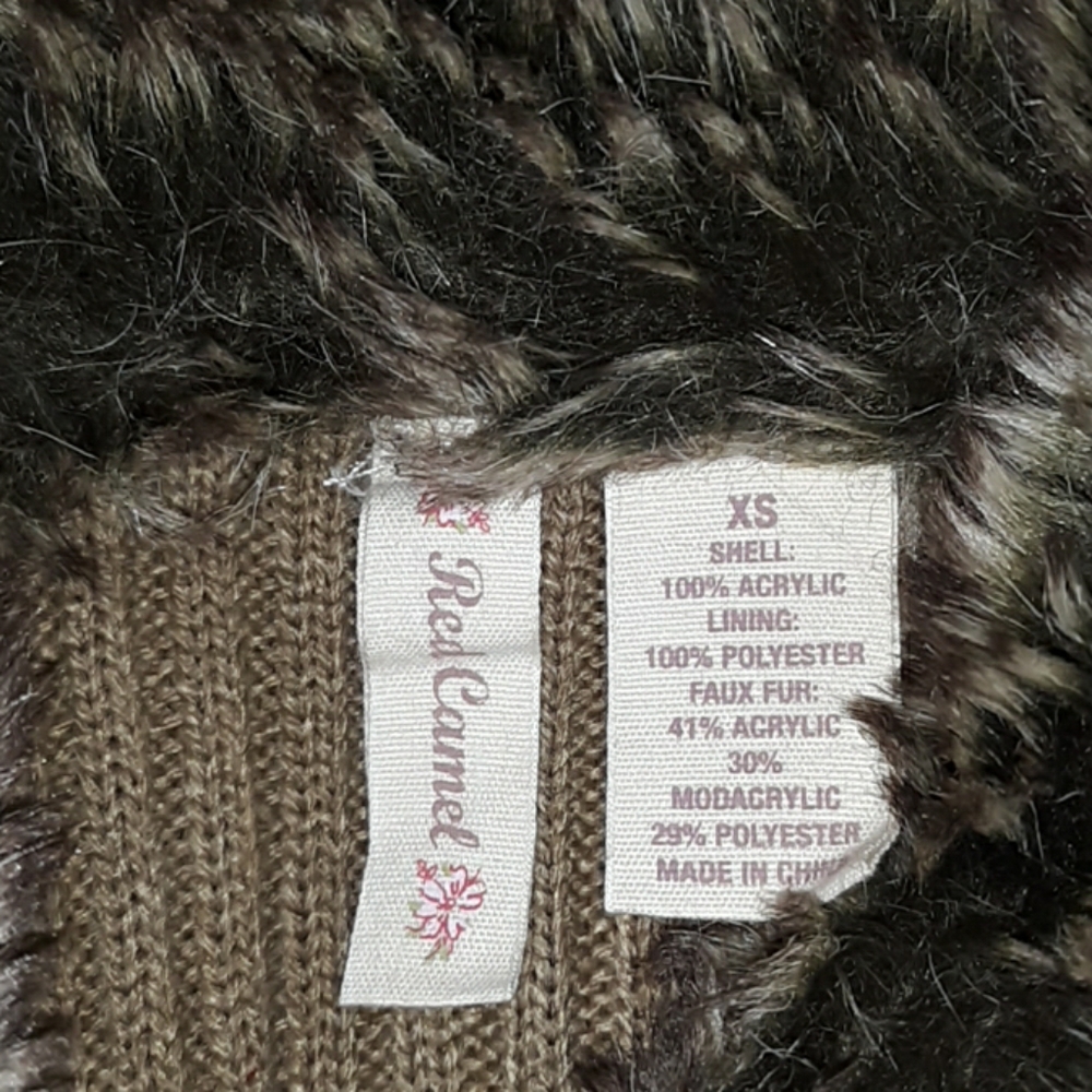 Vest - Picture 3 of 3
